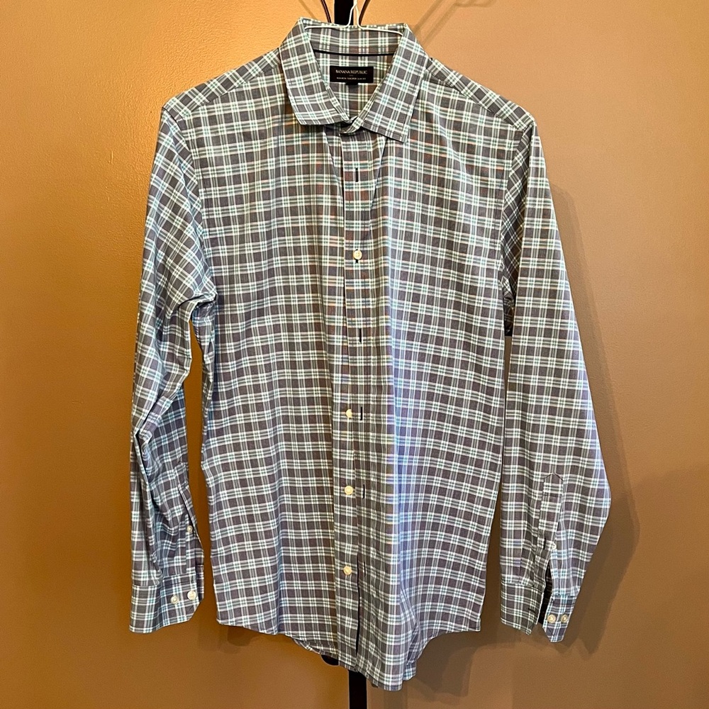 Banana Republic Factory non-iron tailored slim fit button-down